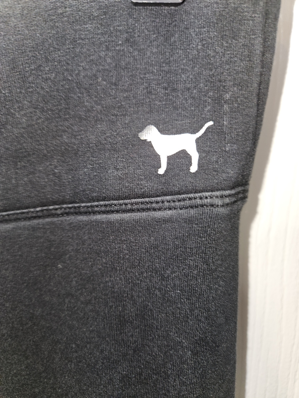 PINK Victoria's Secret Black Logo Leggings - Picture 5 of 6